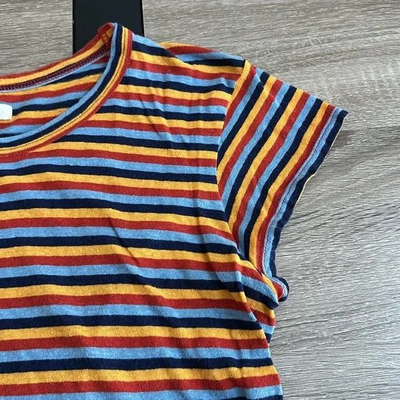 Madewell Vintage Tee - Picture 4 of 10